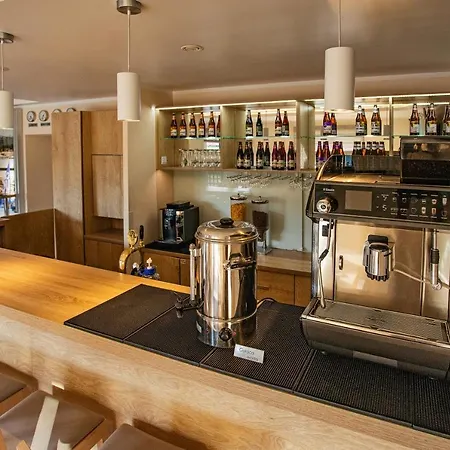 Cannes Bed & Breakfast