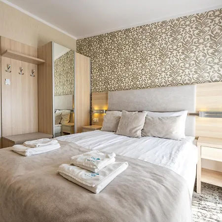 Bed & Breakfast Cannes Jastarnia