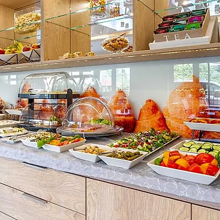 Bed and Breakfast Cannes 3*