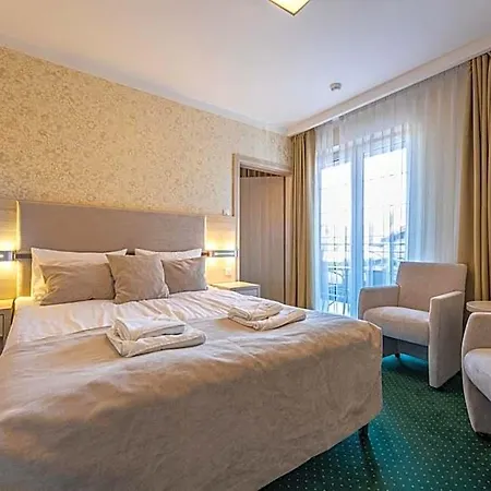 Cannes 3* Jastarnia
