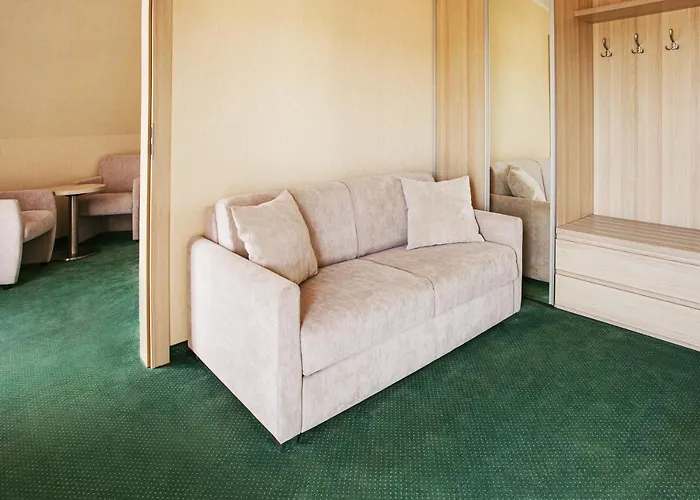 Cannes Bed & Breakfast 3*