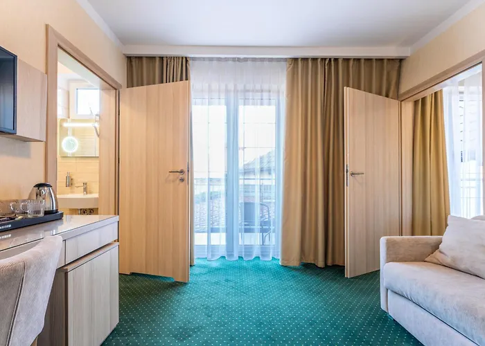 Cannes Bed and Breakfast