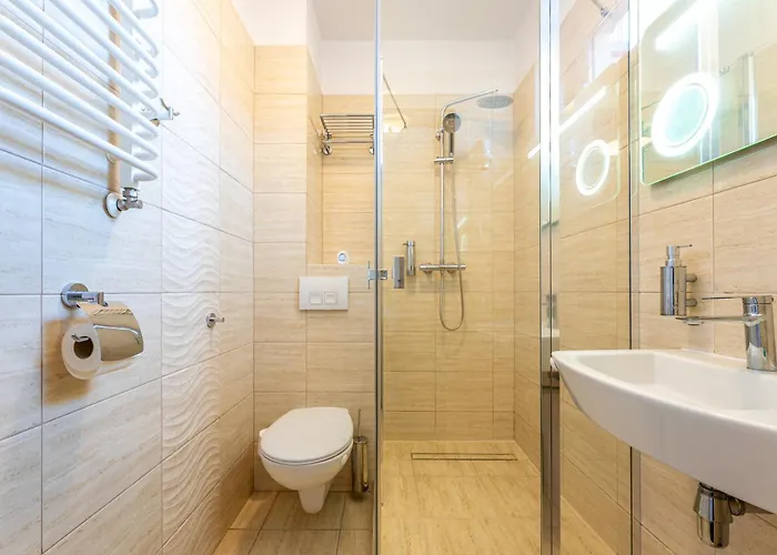 Cannes Bed and Breakfast